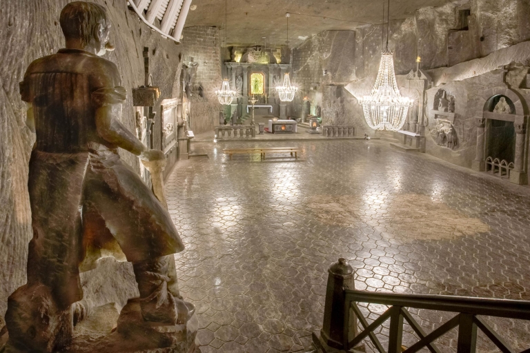 Vanuit Krakau: tour Wieliczka-zoutmijnTour in het Engels met ophaalservice bij je hotel
