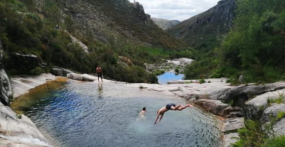 Vanuit Porto: Wandelen en zwemmen in het Gerês Nationaal Park