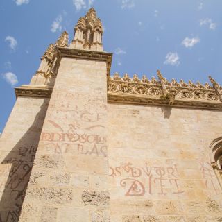 Granada: Royal Chapel and Historical Center Walking Tour