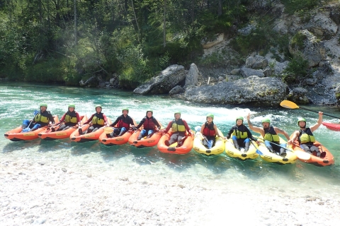 Bovec: Halbtägige Kayak-Tour auf dem Fluss Soča
