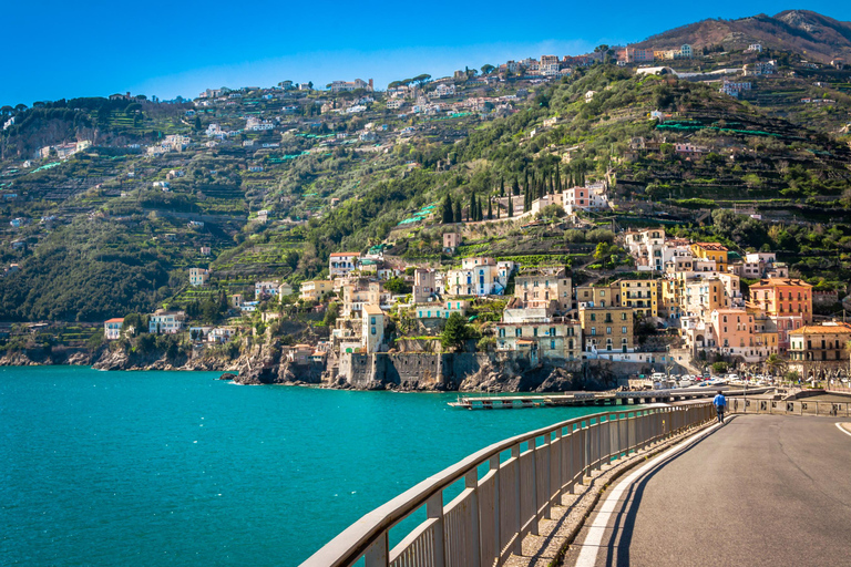 Costa Amalfitana: Traslado a Nápoles con Excursión a HerculanoAmalfi: Traslado a Nápoles con visita guiada a Herculano