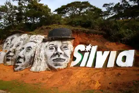 Silvia: Mercato indigeno e cultura MISAK