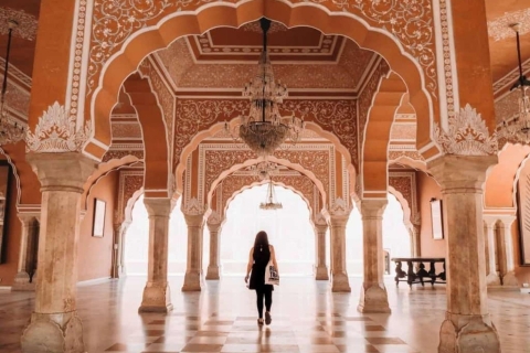 From Agra: Jaipur Private Tour by Car with Delhi Drop Option From Agra:- All Inclusive Jaipur Private Tour & Delhi Drop