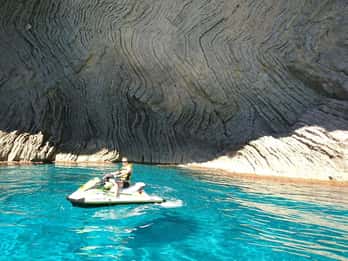 Ab Puerto de Alcúdia: Jet-Ski-Tour zum Nido de Águila Ab Puerto de Alcúdia: Jet-Ski-Tour zum Nido de Águila