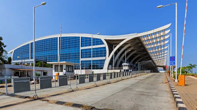 goa international airport private hotel transfer