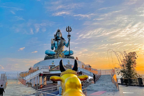 Kathmandu and Pokhara Sightseeing Tour – 5 Days In nepal
