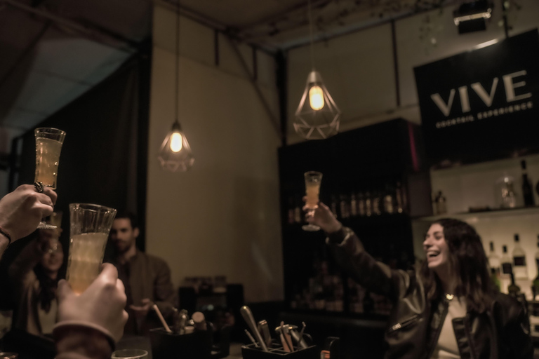 Mexico City: Shake & Taste Room - Cocktail Experience