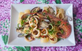Ischia: Dining Experience at a Local's Home