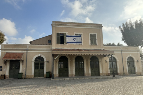 Tel Aviv: Jaffa, Neve Tzedek & Carmel Market with Tasting