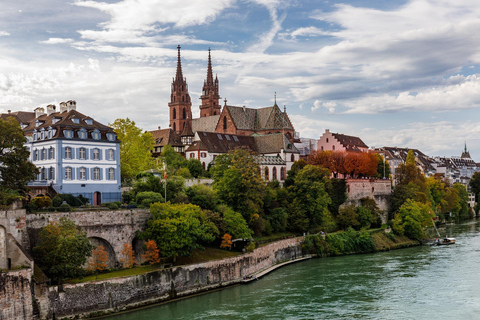 Privater Fahrer für die Tour von Zürich nach Basel mit und zurück