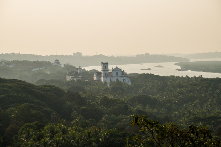 Old Goa: wandeltocht door erfgoedkerken