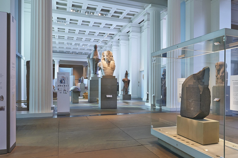 Cairo: Egyptian Museum 4-Hour Private Tour with Transfer