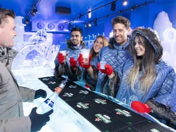 Cocktails in der Icebar Berlin Cocktails in der Icebar Berlin