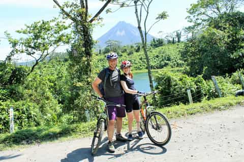 Arenal: Volcano Biking Tour