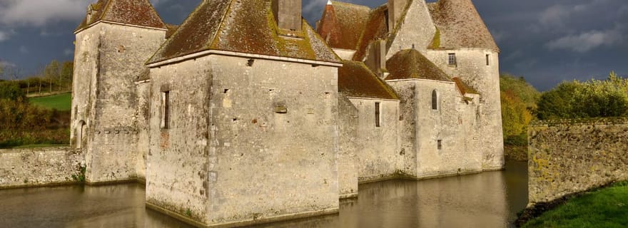 Visite privative du Château de Buranlure avec dégustation de vin