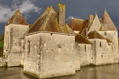 Loiretal; Gastronomische Tour; Mittelalterliches Schloss