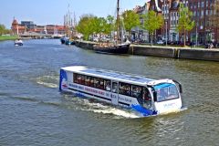 Lübeck: 1-Hour Splash Bus City Tour