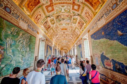 ローマ：バチカン美術館＆システィーナ礼拝堂 公式ガイドツアー