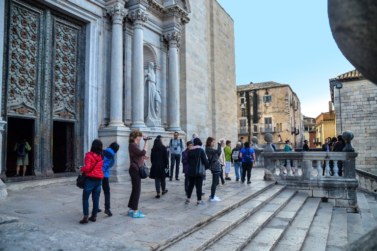 Ab Barcelona: Mittelalterliche Girona-TourAb Barcelona: Ausflug nach Girona auf Englisch