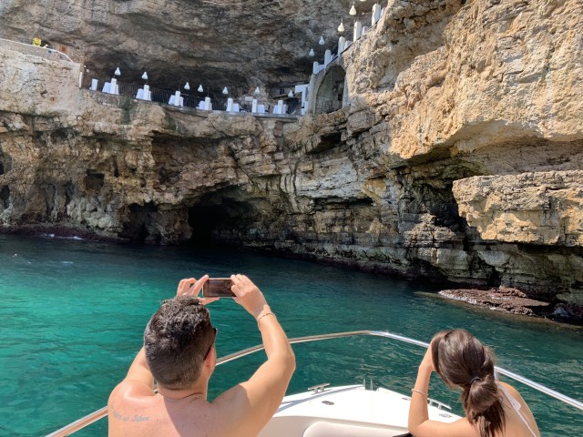 Polignano a Mare Boat Cave Tour with Aperitif