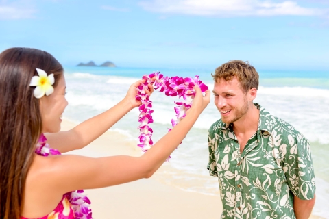 Big Island: Kona Airport Honeymoon Lei Greeting Fragrant Lei Special (2 Lei)