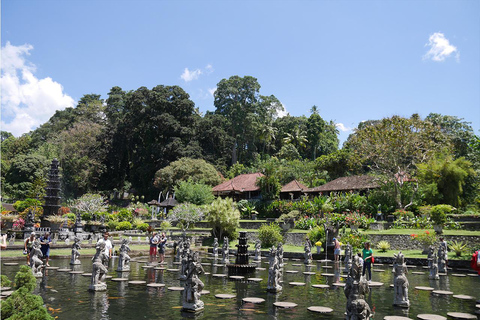 Lempuyang Temple : Kanto Lampo Waterfall / Private Day TripPrivate Tour / All inclusive tickets and entrance fees.