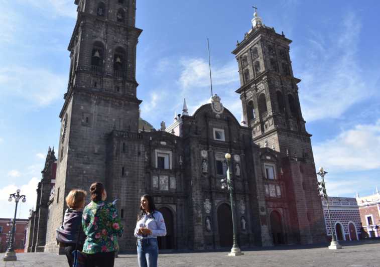 Puebla: Private Walking Tour with Candy and Liquor Tasting