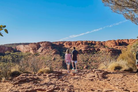 Explore the Amazing Kings Canyon: Walking Tour and Hike