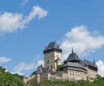 Praag: Rondleiding op kasteel Karlštejn met toegangsbewijs