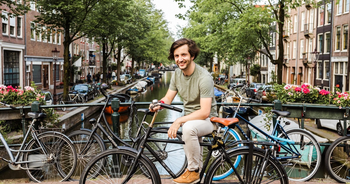 Amsterdam Private Tour durch die Alternativen Viertel GetYourGuide