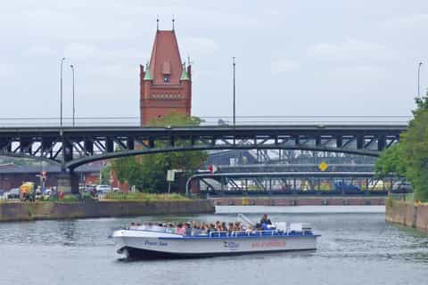 Lübeck: 1-Hour City Cruise in German