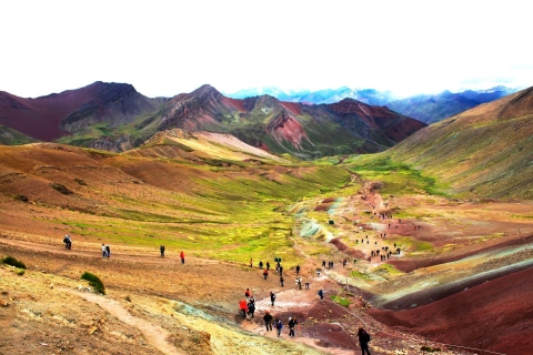 Cuzco: senderismo por la montaña Arcoíris y el valle Rojo