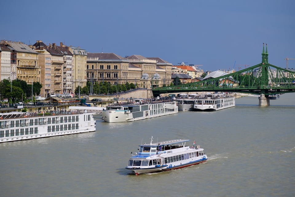 Budapest: Spring Sightseeing Cruise | GetYourGuide