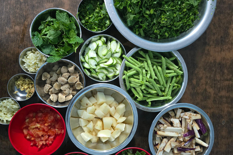 Pokhara: Authentic Nepali Cooking Class & Market Tour