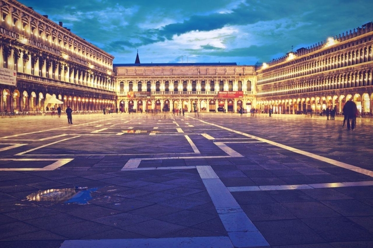 Venise: visite privée à pied de 2 heures la nuit