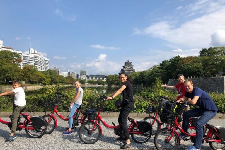 Hiroshima: tour en bicicleta con guía localHiroshima: recorrido en bicicleta de 3 horas con guía local