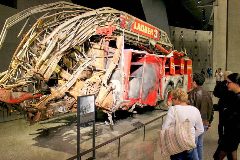 New York City : 9/11 Ground Zero All Access Tour (en anglais)Visite du mémorial du 11 septembre uniquement sans billet