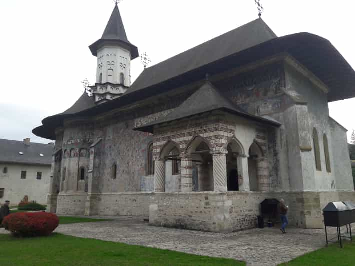 Bucharest: 6-Day Transylvania and Bucovina Experience
