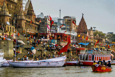 Varanasi: Kulturelle und historische TagestourTransport + Fahrer + Guide