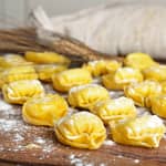Perugia: Corso di Ravioli, Pasta e Tiramisù a casa di un abitante del luogo