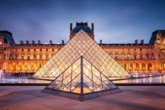 Paris: Museu do Louvre e o Cruzeiro no Rio Sena