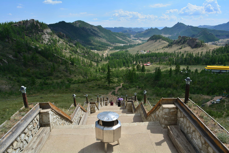 1 Day Horseback Riding Tour with Historic Temple