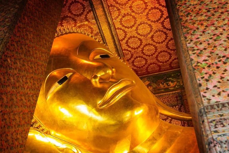 Grand Palace, Wat Pho, Wat Arun, and old Markets Tour