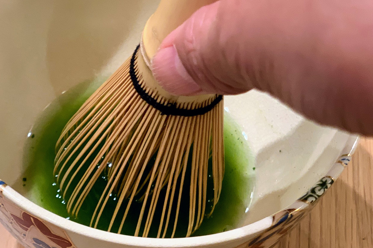 Kyoto: cérémonie du thé traditionnelle et confection du thé matchaCérémonie de thé privée