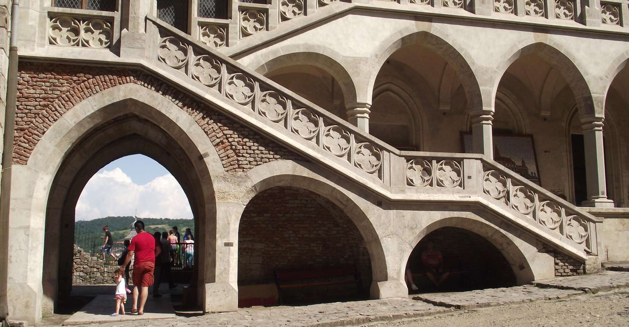 Turda salt mine, Corvin Castle & Alba Iulia Iulia from Cluj - Housity