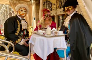 Venedig: Kneipentour zum Karneval im venezianischen Stil