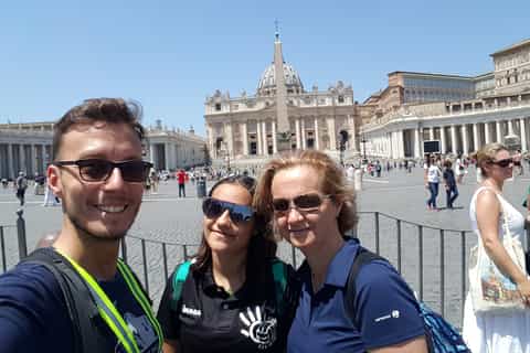 Rome: Early Morning E-Bike Tour