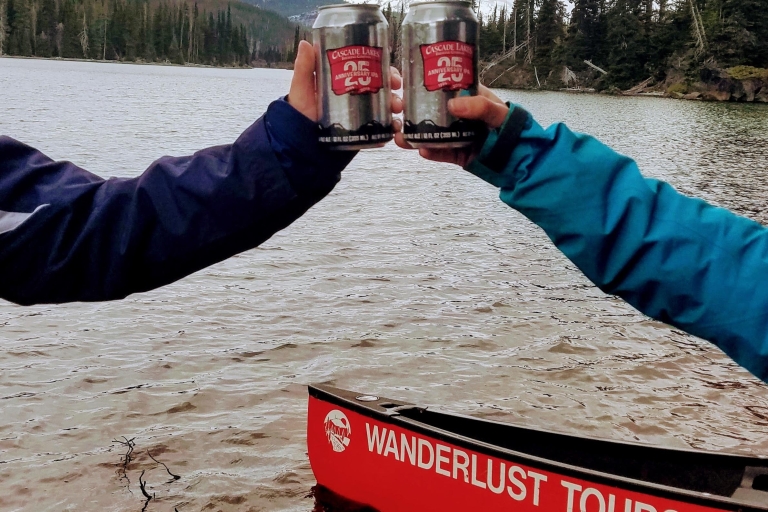 Bend: tour en canoa de medio día con cervezas y vistas en los lagos Cascade