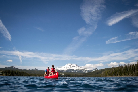 Bend: halve dag Brews & Views kanotocht op de Cascade Lakes