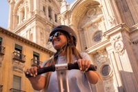 GRANADE, ALBAICIN ET SACROMONTE SEGWAY TOUR - Housity